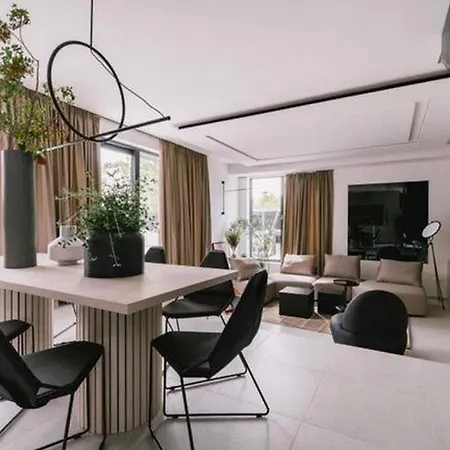 Four Bedroom With Pool Villa *