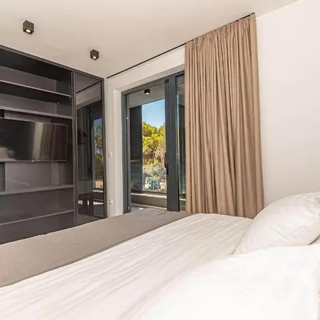 Four Bedroom With Pool Villa